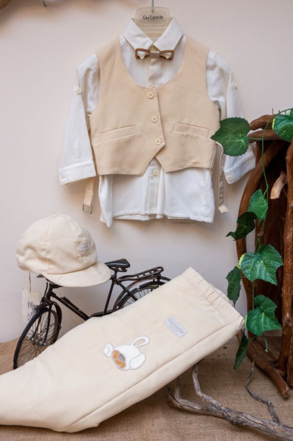 καπέλο και ζώνη)